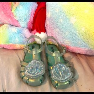 Mini Melissa shell sandals